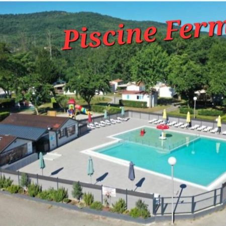 Hotel Chalet Pour 5 Personnes Equipe Sur Emplacement Privatif Dans Camping 4 Etoiles Appartenant Et Gere Par Un Particulier Foix Exteriér fotografie