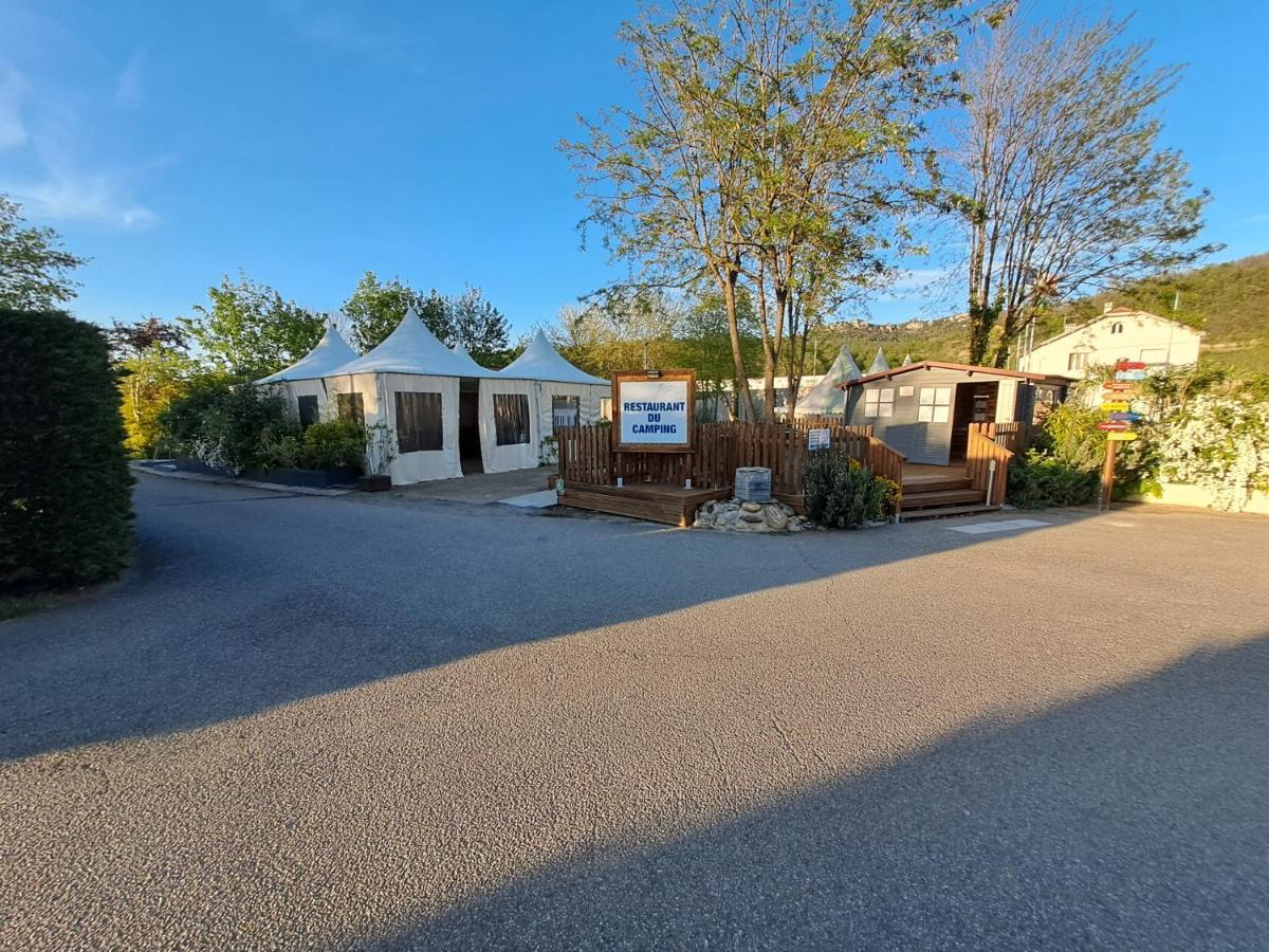 Hotel Chalet Pour 5 Personnes Equipe Sur Emplacement Privatif Dans Camping 4 Etoiles Appartenant Et Gere Par Un Particulier Foix Exteriér fotografie