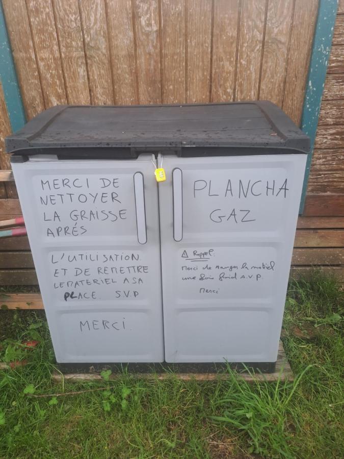Hotel Chalet Pour 5 Personnes Equipe Sur Emplacement Privatif Dans Camping 4 Etoiles Appartenant Et Gere Par Un Particulier Foix Exteriér fotografie