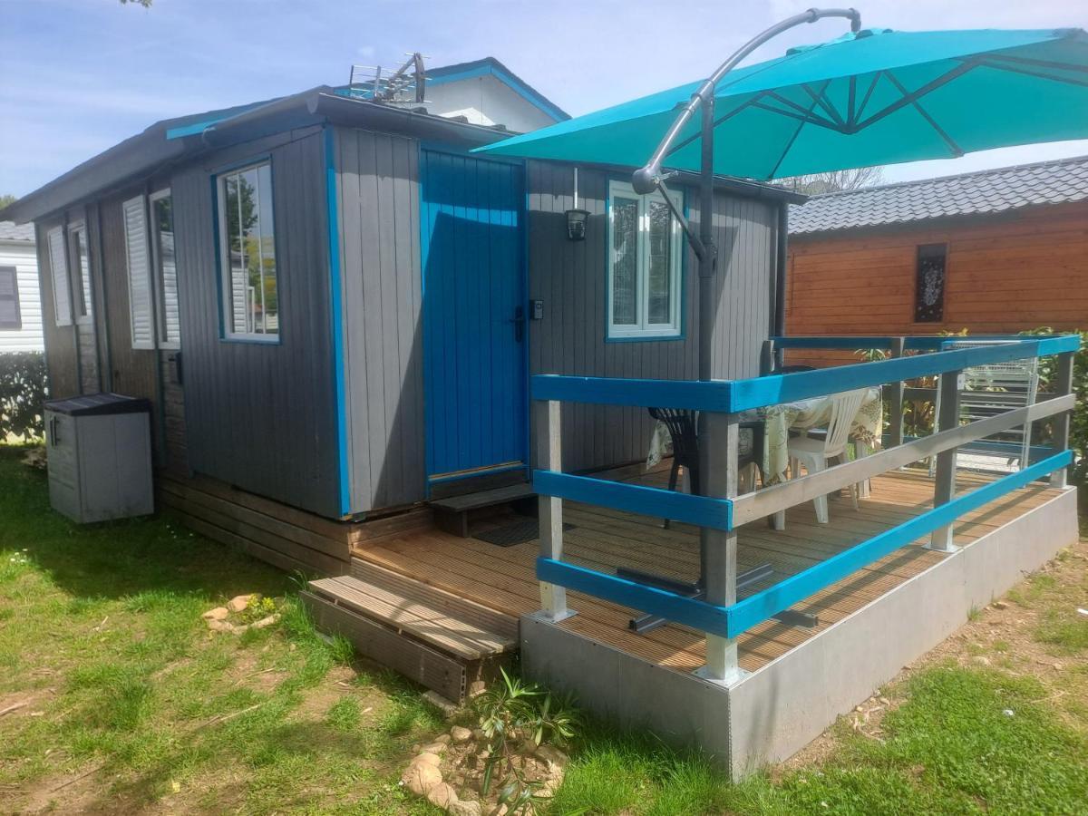 Hotel Chalet Pour 5 Personnes Equipe Sur Emplacement Privatif Dans Camping 4 Etoiles Appartenant Et Gere Par Un Particulier Foix Exteriér fotografie