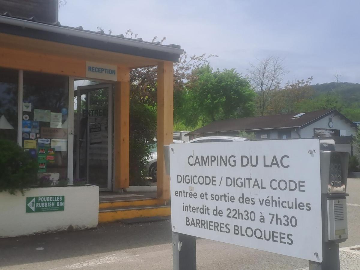Hotel Chalet Pour 5 Personnes Equipe Sur Emplacement Privatif Dans Camping 4 Etoiles Appartenant Et Gere Par Un Particulier Foix Exteriér fotografie