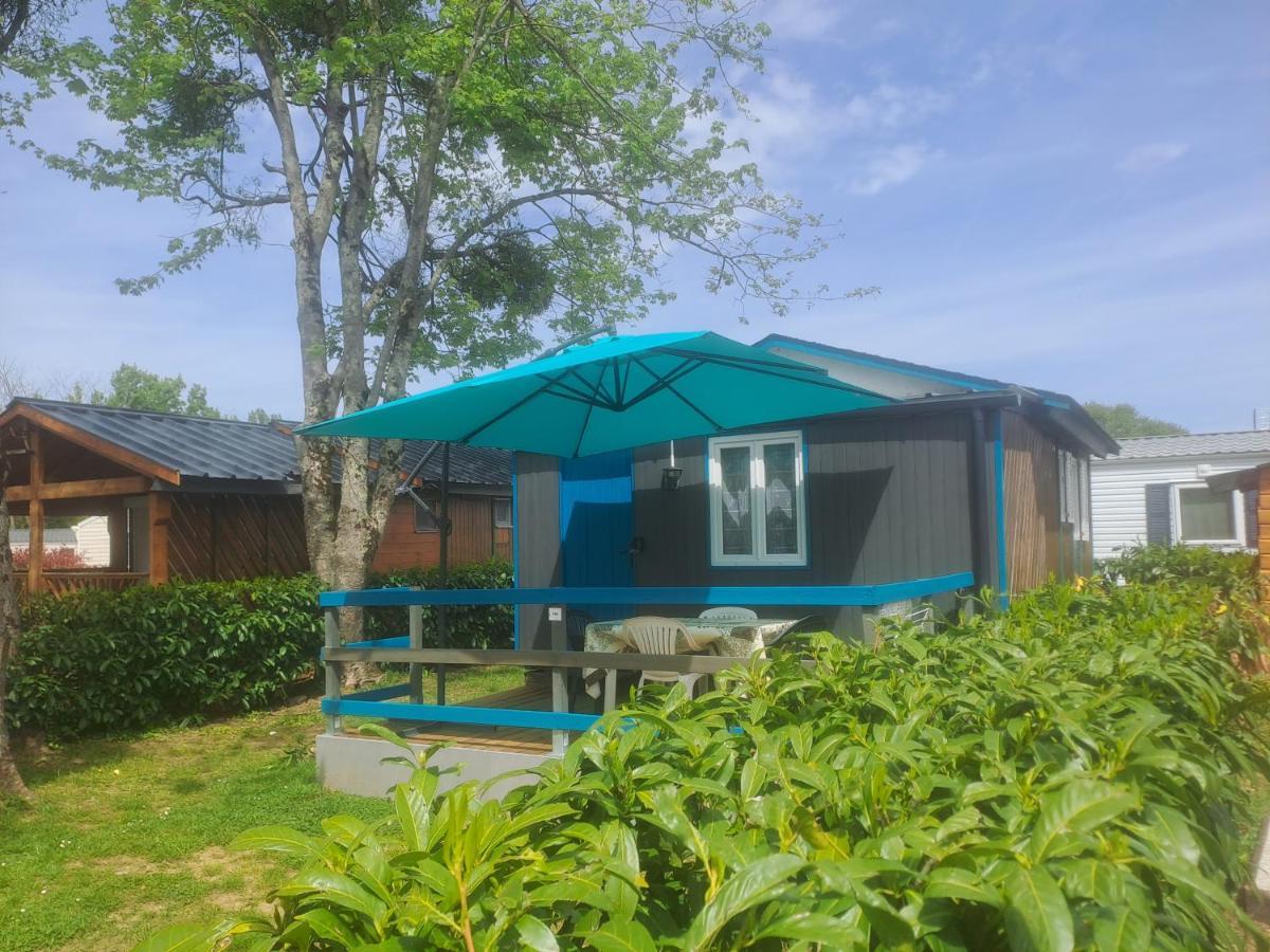 Hotel Chalet Pour 5 Personnes Equipe Sur Emplacement Privatif Dans Camping 4 Etoiles Appartenant Et Gere Par Un Particulier Foix Exteriér fotografie