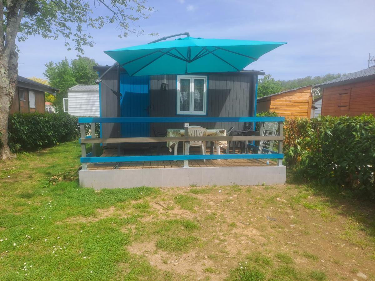 Hotel Chalet Pour 5 Personnes Equipe Sur Emplacement Privatif Dans Camping 4 Etoiles Appartenant Et Gere Par Un Particulier Foix Exteriér fotografie