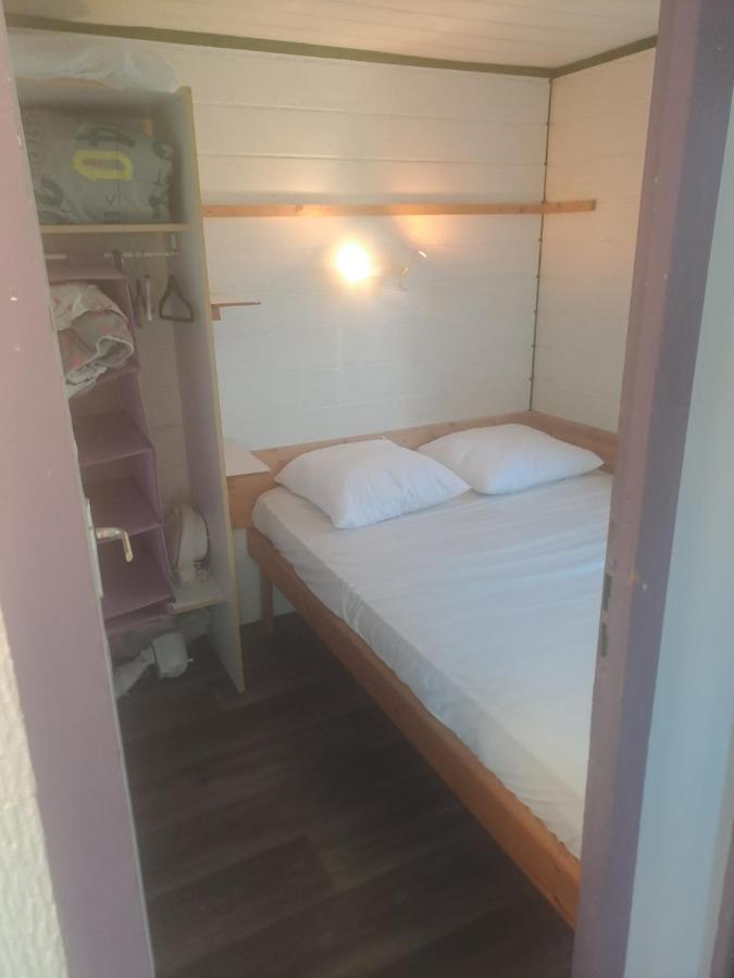 Hotel Chalet Pour 5 Personnes Equipe Sur Emplacement Privatif Dans Camping 4 Etoiles Appartenant Et Gere Par Un Particulier Foix Exteriér fotografie